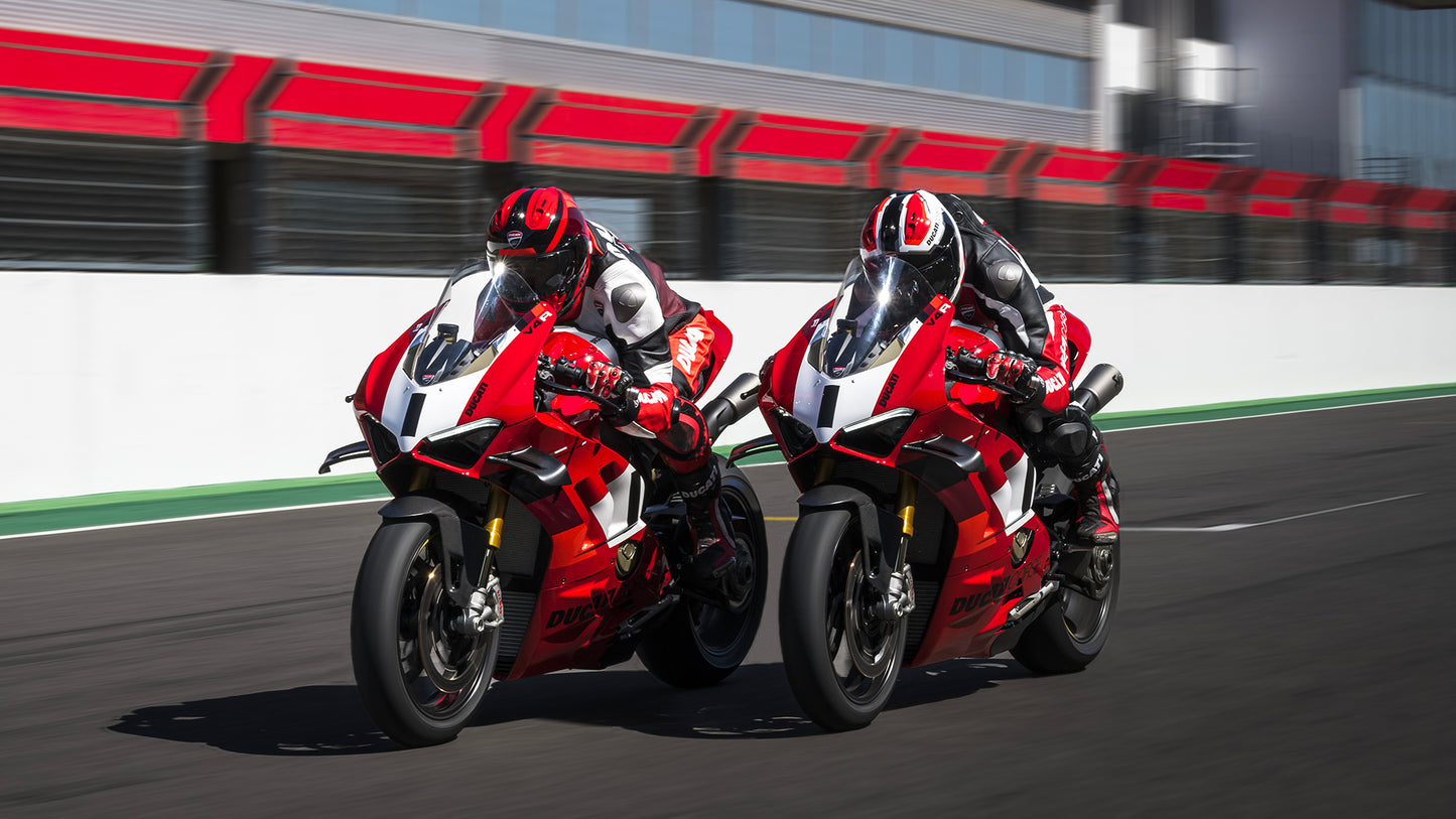Panigale V4R