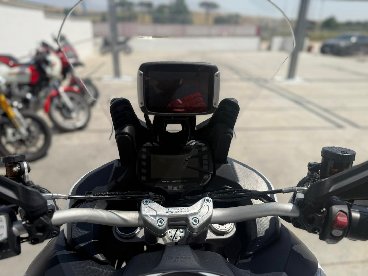 VENDUTO-DUCATI MULTISTRADA 1200 S ICEBERG WHITE