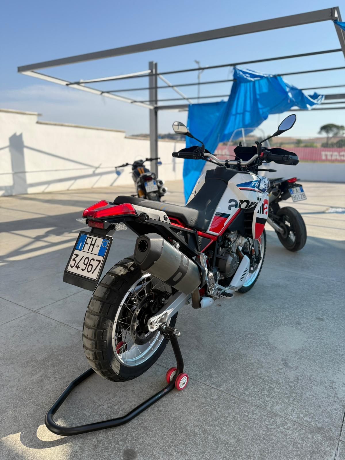 VENDUTO-APRILIA TOUAREG 660