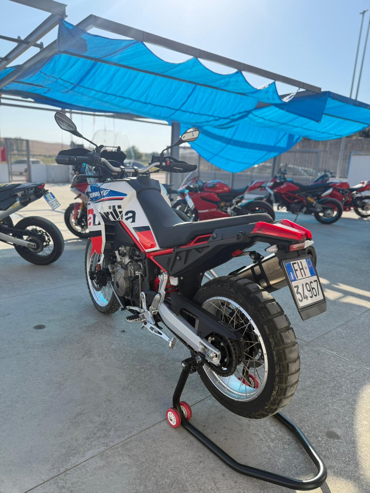 VENDUTO-APRILIA TOUAREG 660