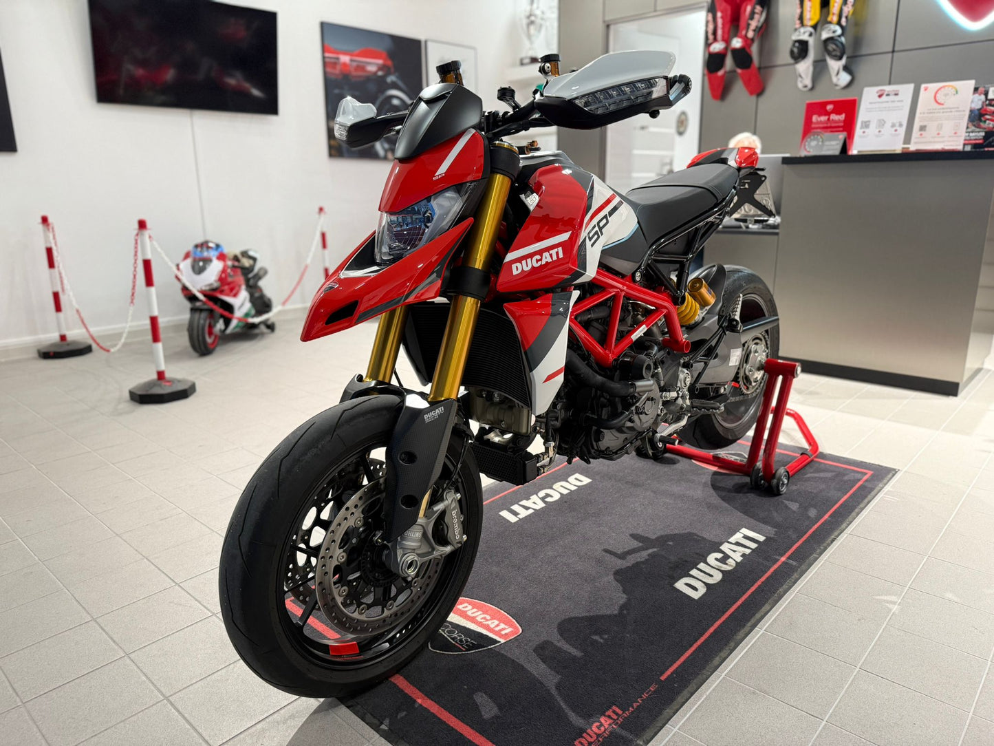 DUCATI HYPERMOTARD 950 SP MY 2024