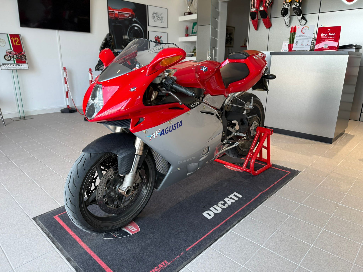 MV AGUSTA F4 750 PRIMA SERIE EV02