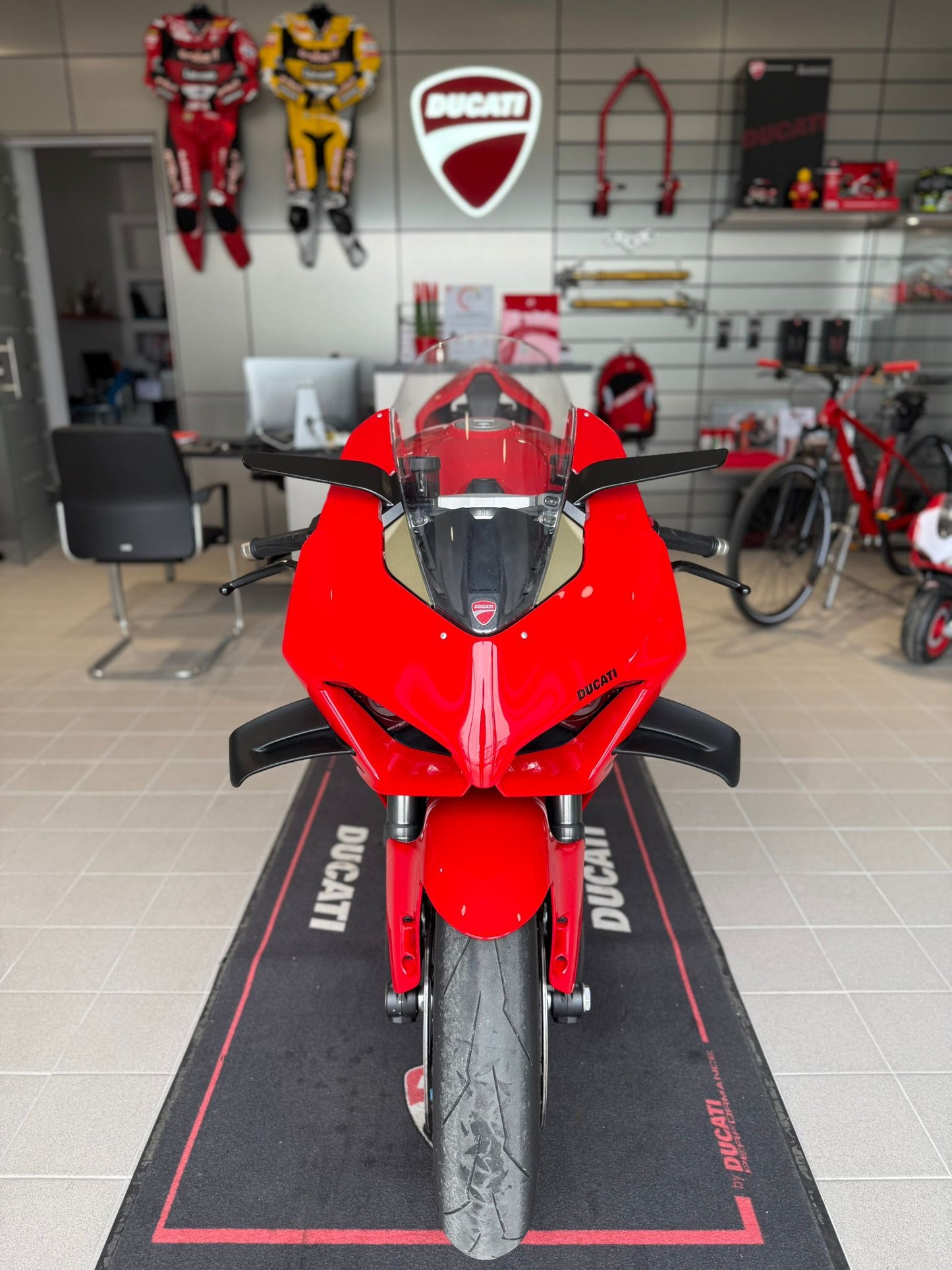 DUCATI PANIGALE V4 MY 2024