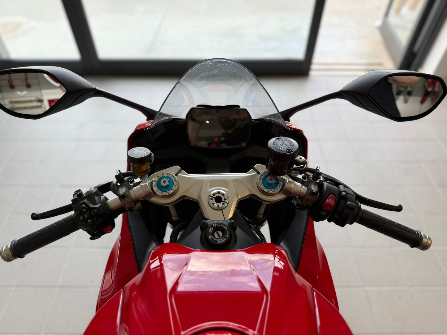 DUCATI PANIGALE V2 S MY 2026