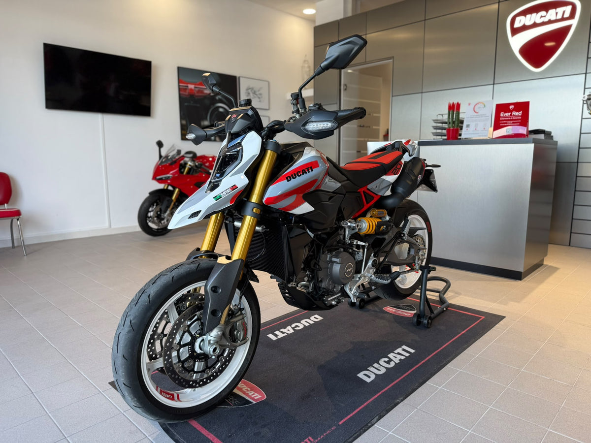DUCATI HYPERMOTARD V2 SP MY 2026